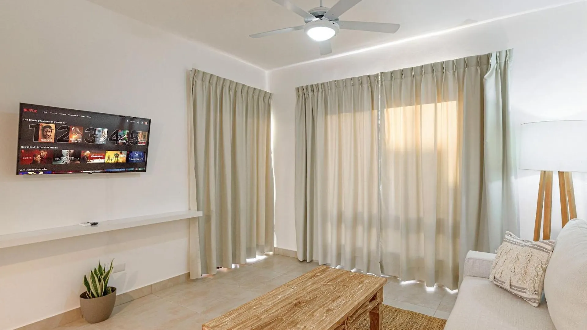 Cerca De La Playa Con Piscina Y Gimnasio Appartement Punta Cana 0*,  Dominicaanse Republiek